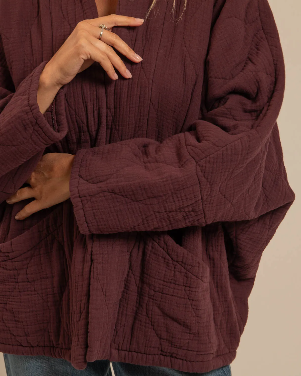 AOKYANOS Chicago veste kimono bordeaux matelassé