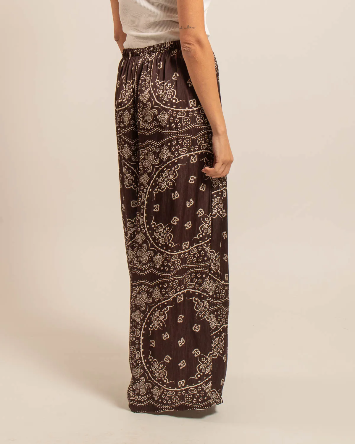 AOKYANOS Phoenix Bandana pantalon chocolat ample