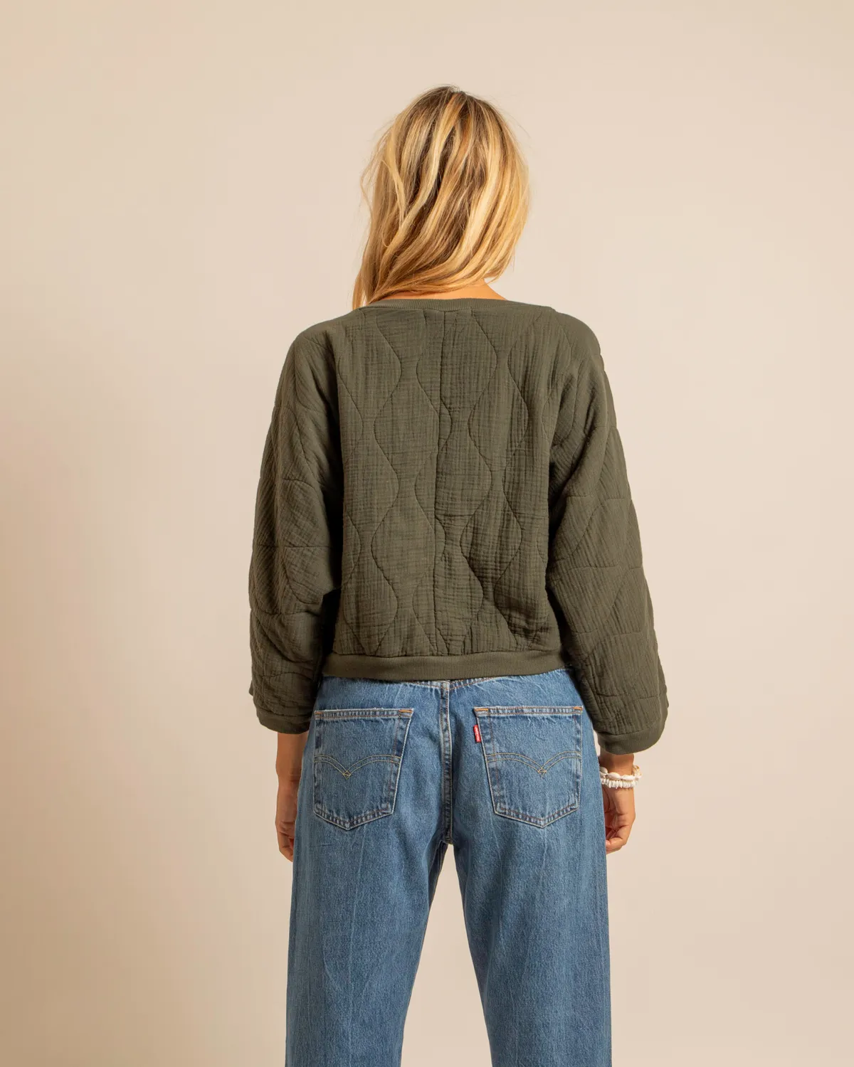 AOKYANOS Memphis sweat kaki gaze coton matelassé