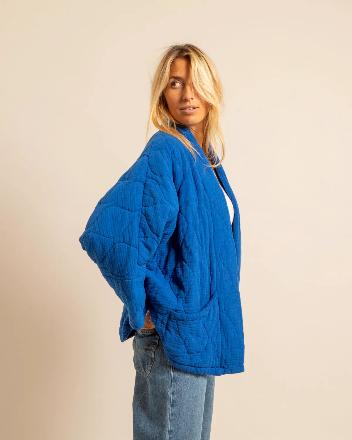 Aokyanos Chicago veste bleue kimono matelassée