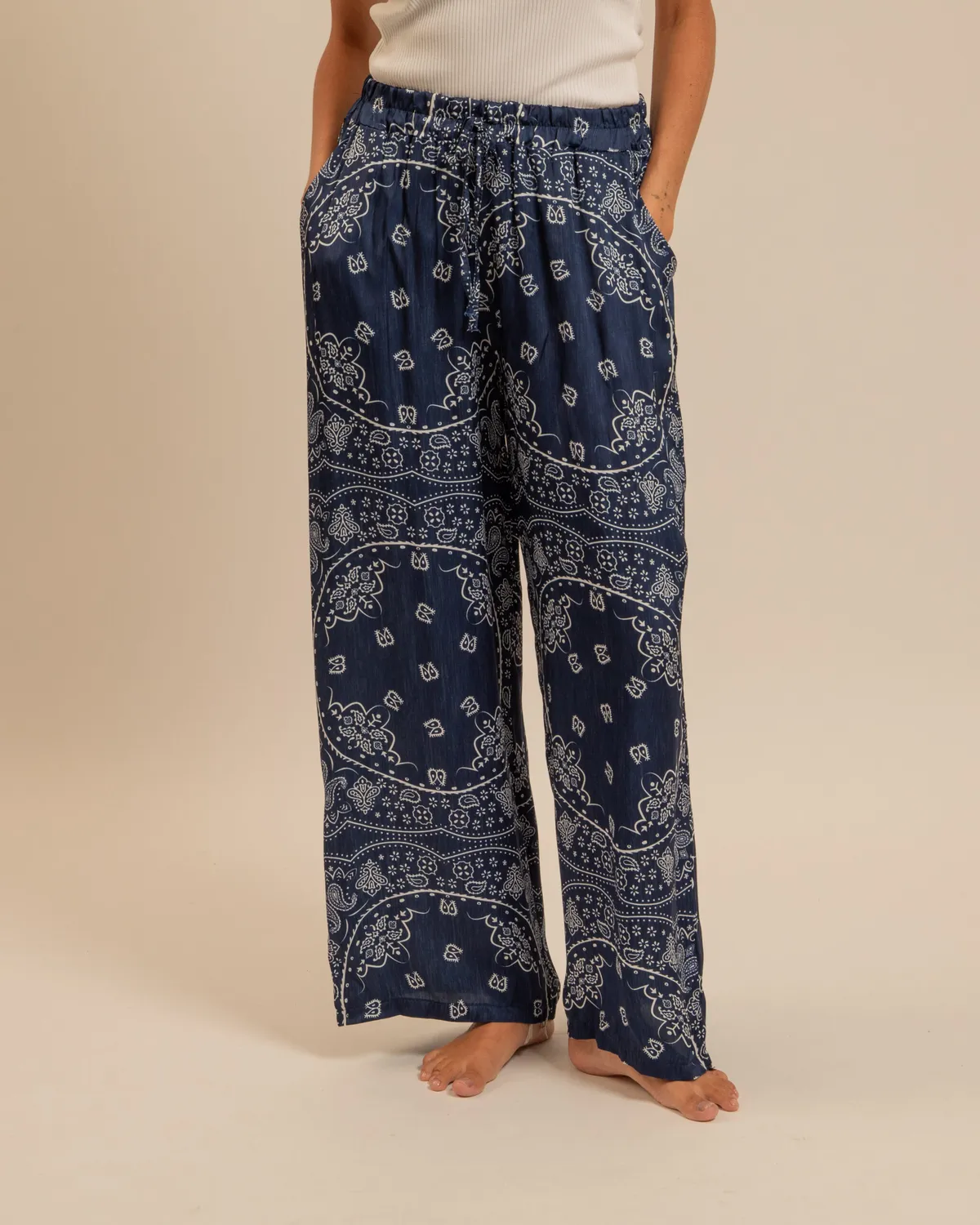 AOKYANOS Phoenix Bandana Navy pantalon viscose ample