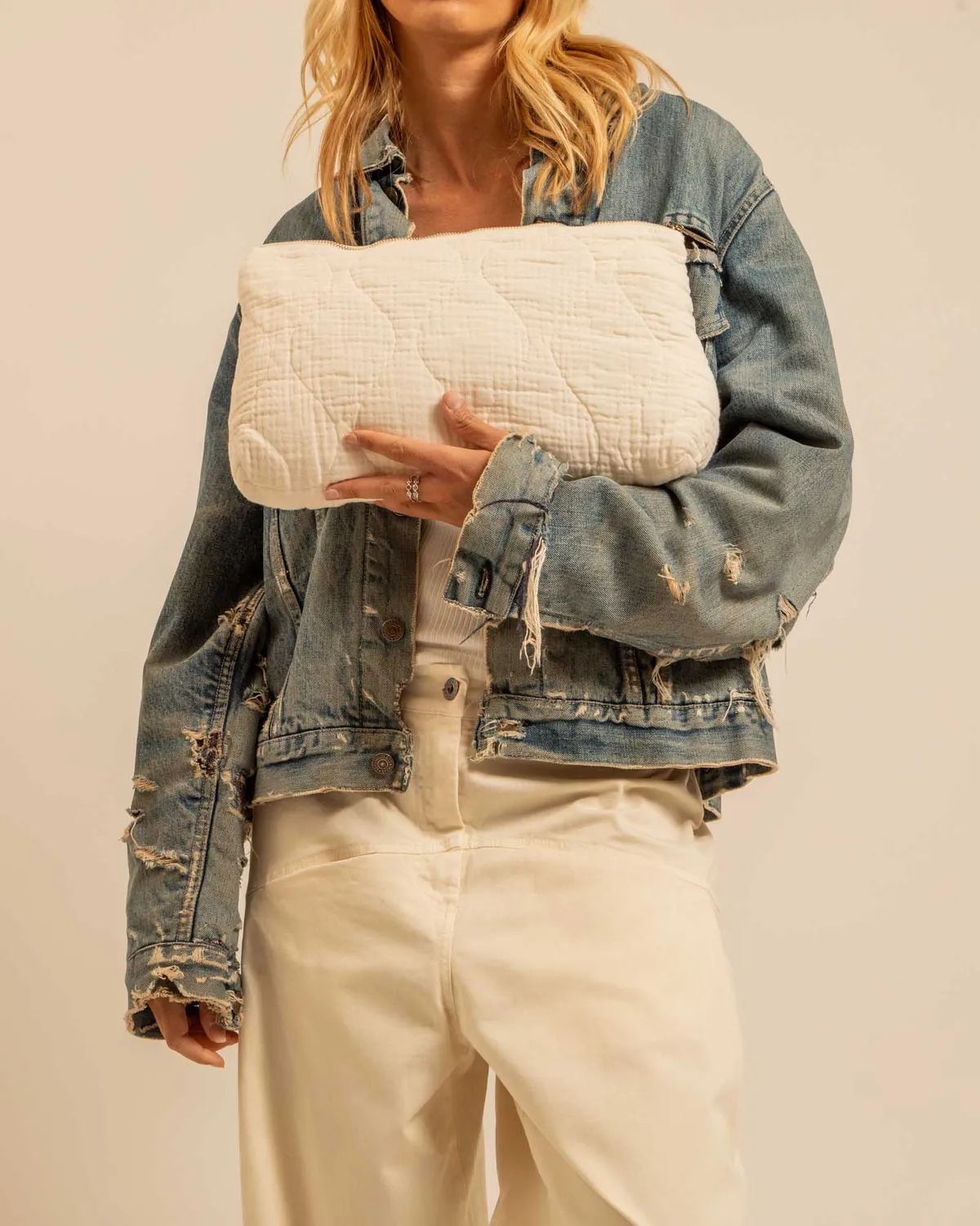 AOKYANOS Orlando pochette crème matelassée