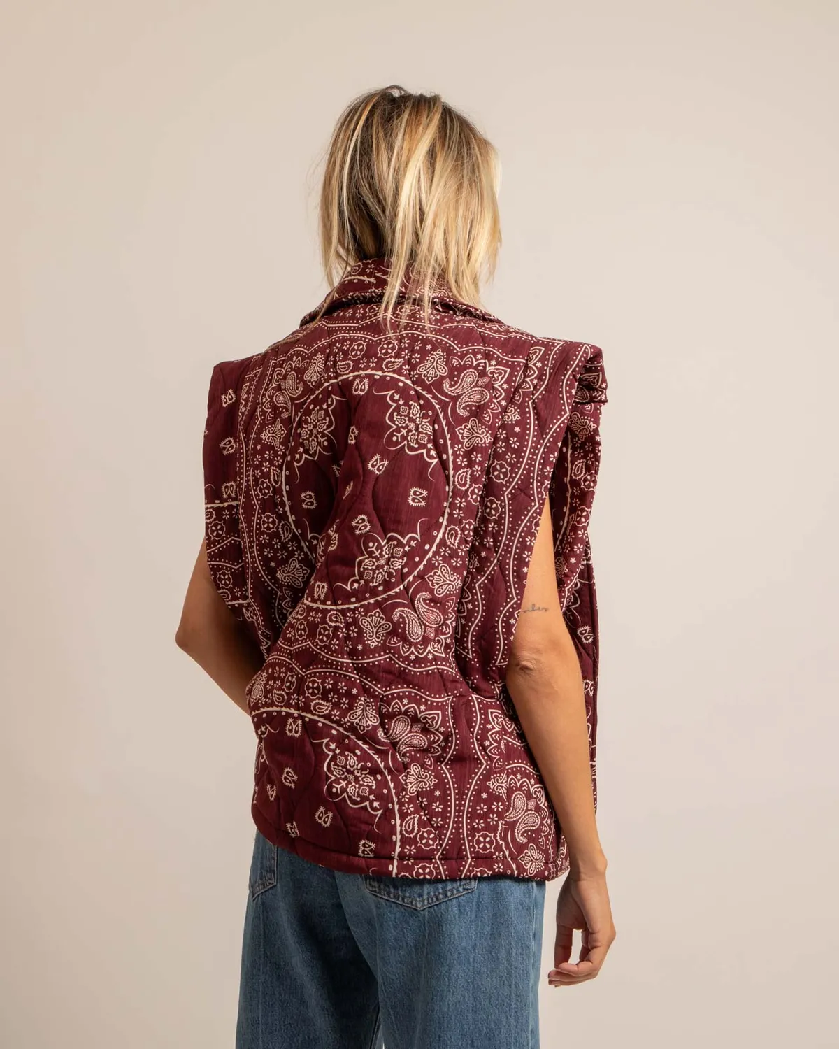 Aokyanos Brooklyn Bandanas gilet bordeaux matelassé