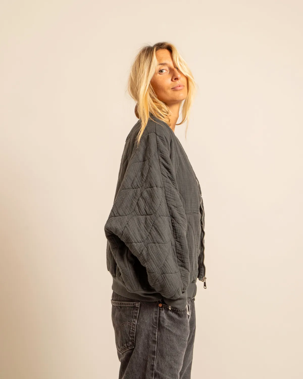 AOKYANOS Daytona bomber anthracite matelassé