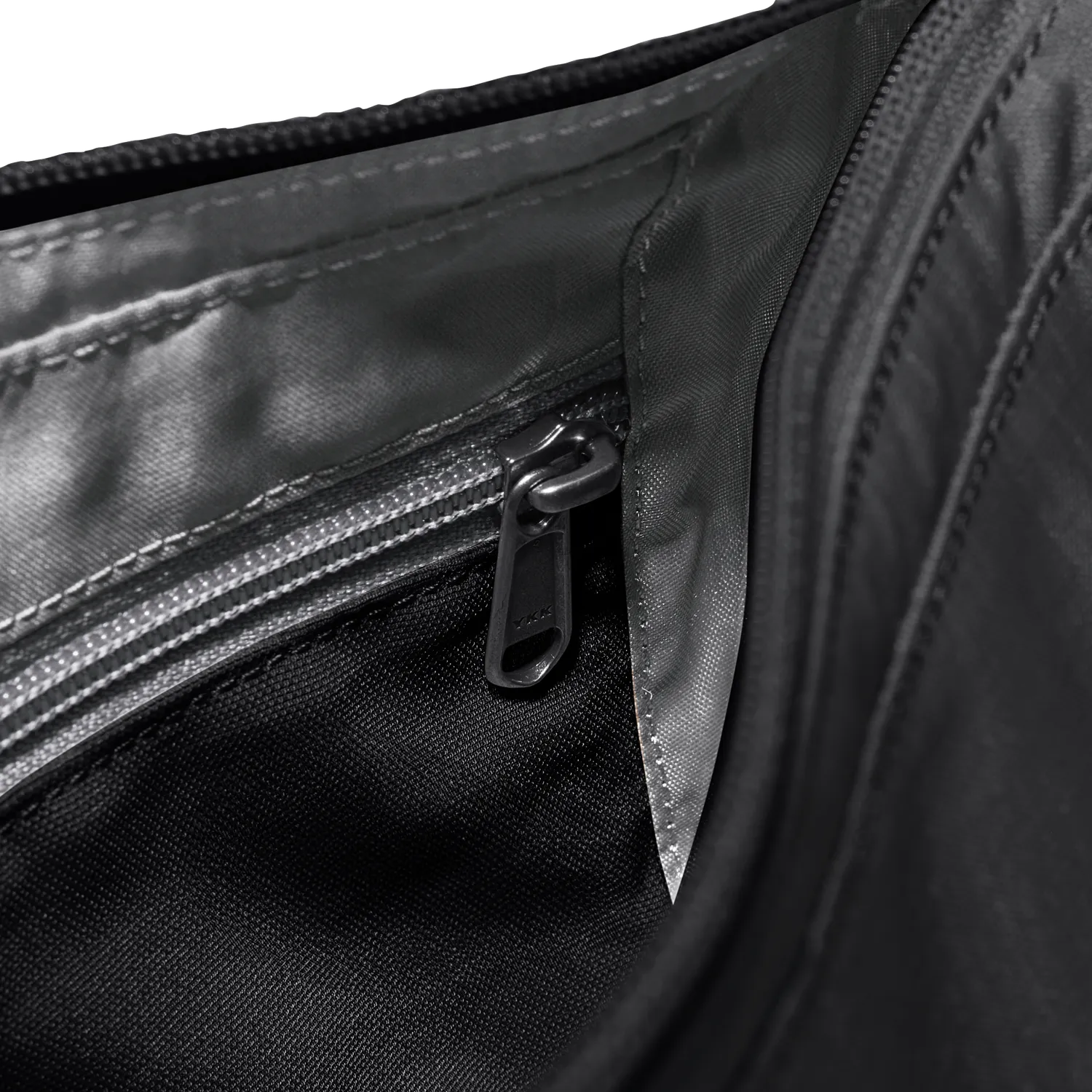 Jack Wolfskin Zoya 4 sac bandoulière urbain zippé