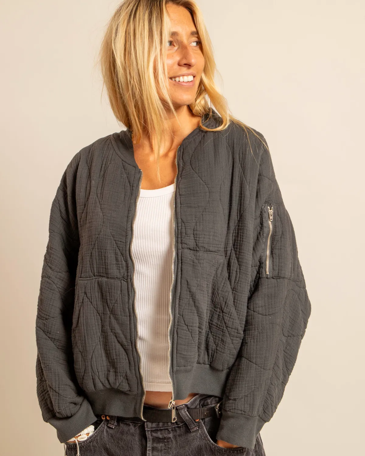 AOKYANOS Daytona bomber anthracite matelassé