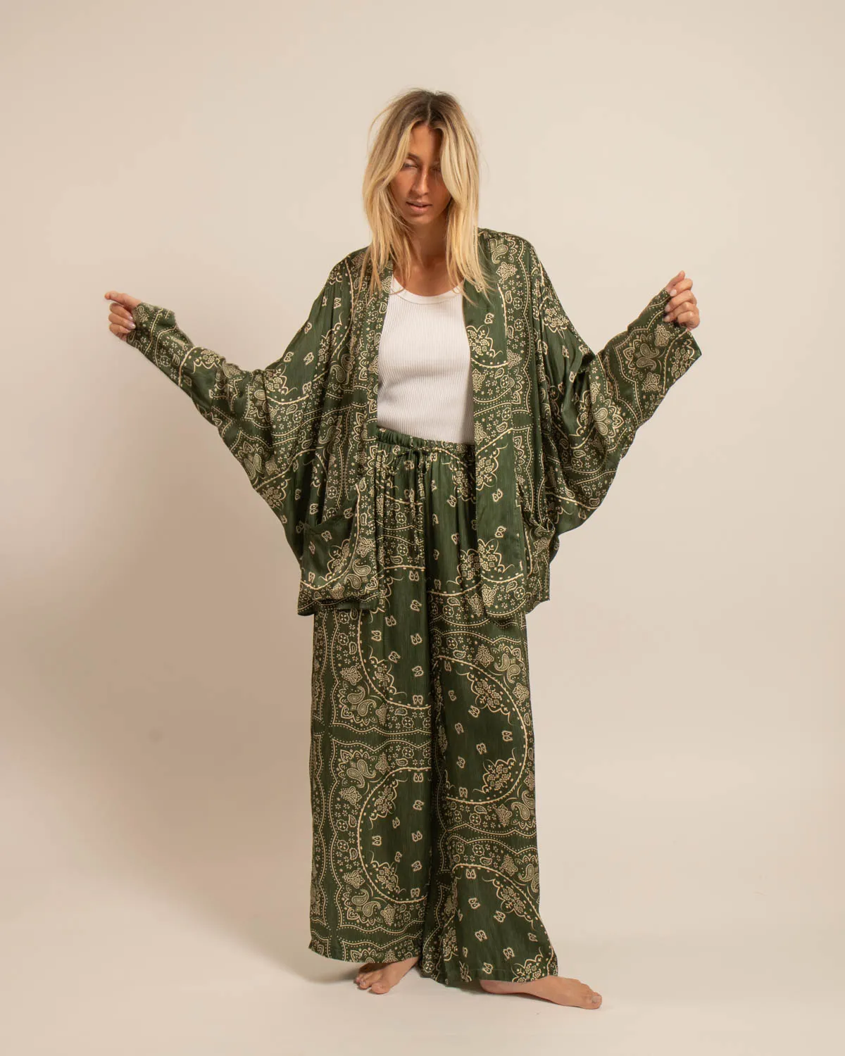 AOKYANOS Chicago Bandana Kaki Light kimono viscose