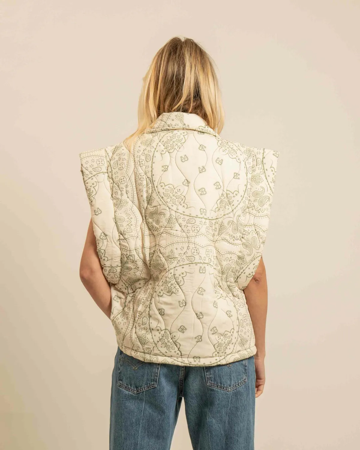 AOKYANOS Brooklyn Bandanas Crème gilet matelassé viscose